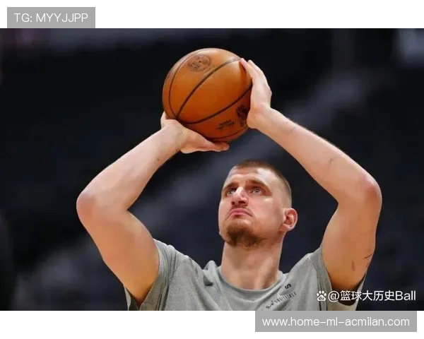 约基奇外线三分稳稳命中，掘金稳住大局