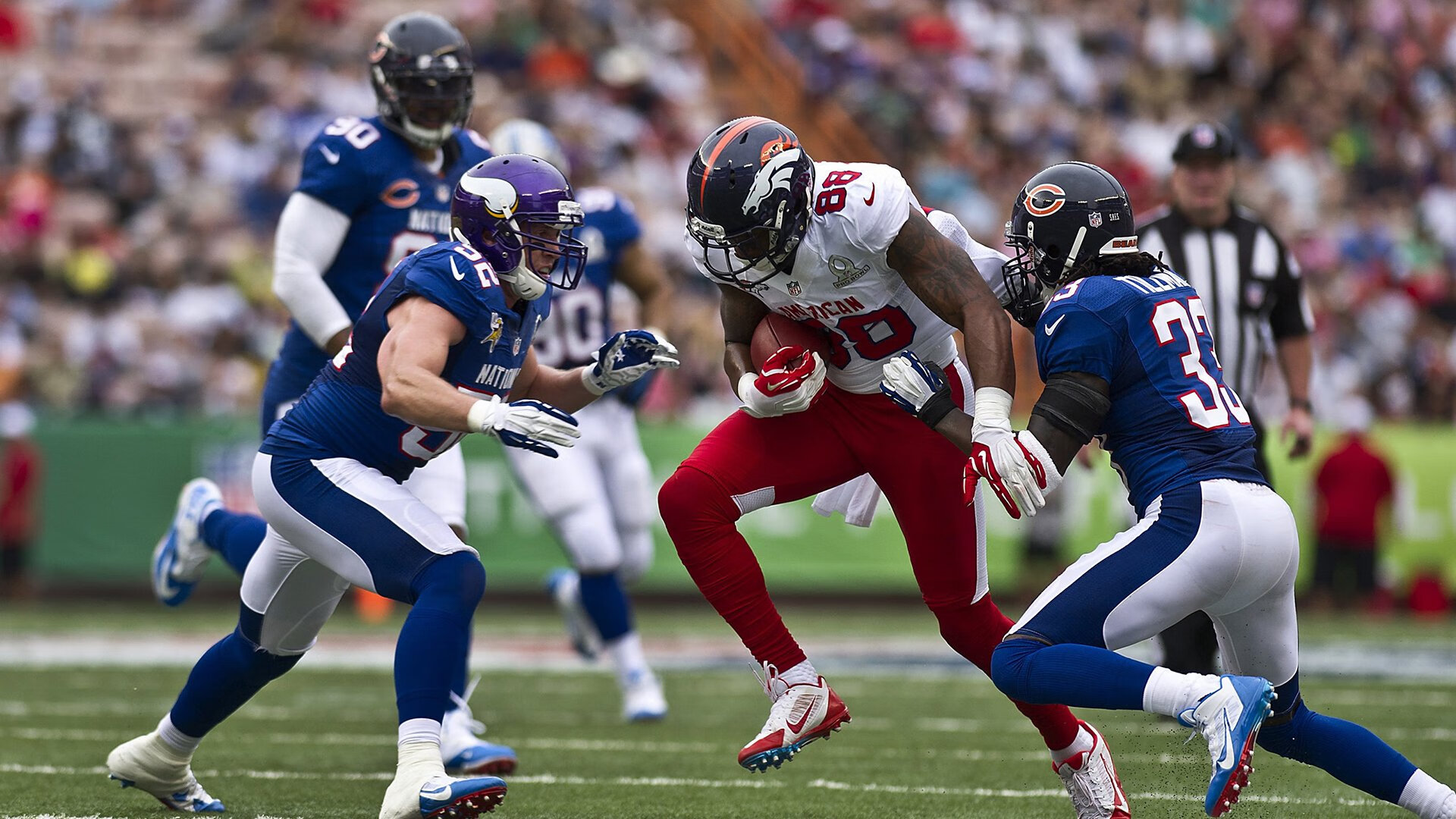 “武汉马拉松:新一代跑者力争突破,挑战极限”